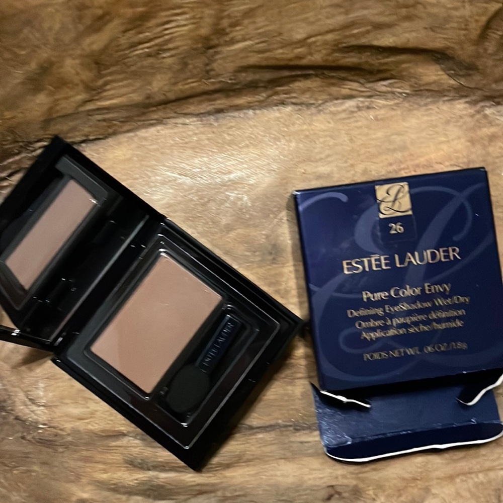Estée Lauder pure color envy eye shadow